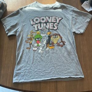 Grey Looney Tunes men’s small T-shirt back to school shirt with Loony Tunes